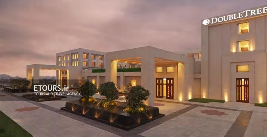 DoubleTree by Hilton Agra Hotel