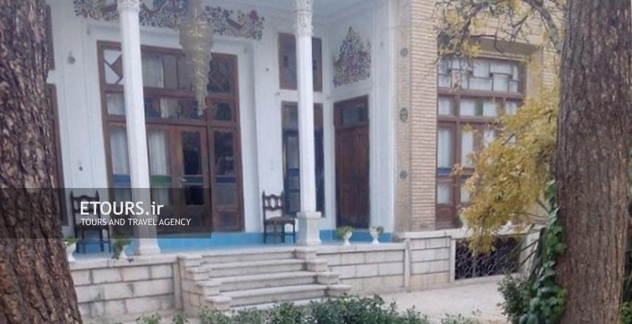 اقامتگاه سنتی پاسارگاد