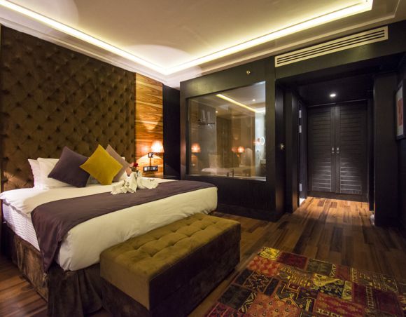 سوئیت هما کلاس