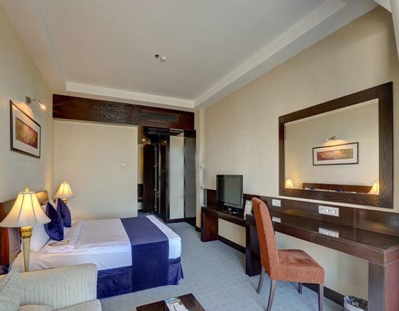 آپارتمان دو خوابه 