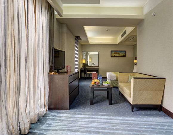 سوئیت معمولی