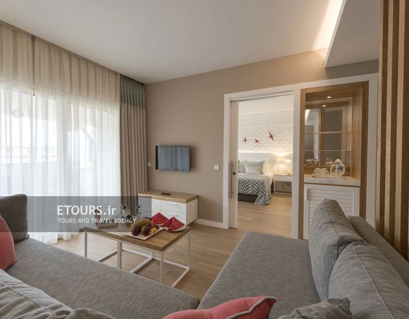 سوئیت دلوکس