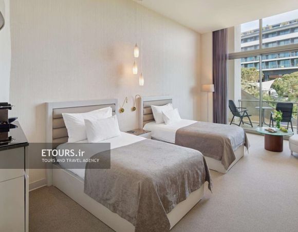 سوئیت خانوادگی تراس دار