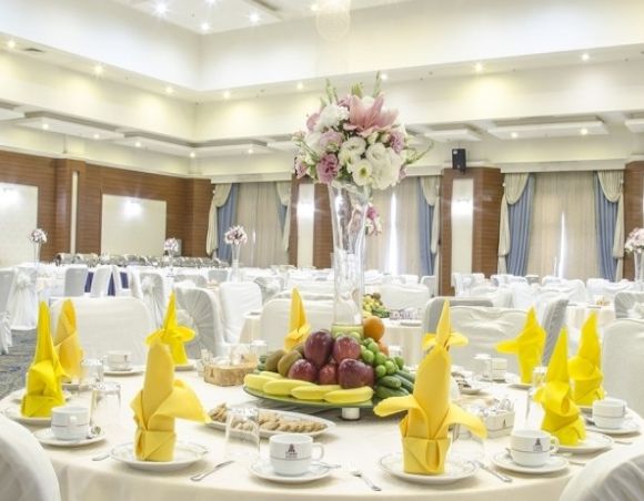 سالن کوه نور