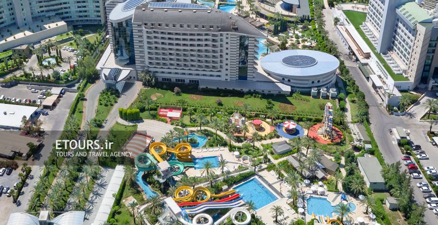 استخر روباز رویال