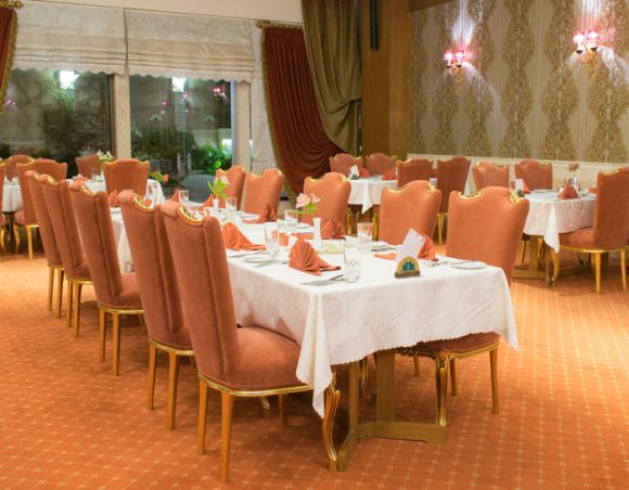 رستوران کلاسیک